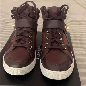 NWOT Coach Pembroke Sneakers